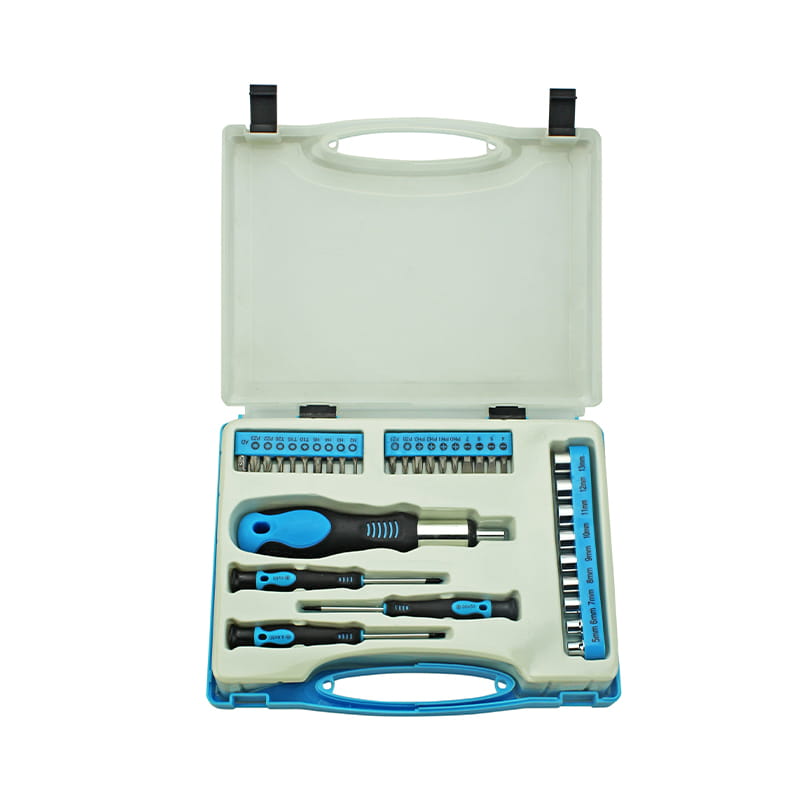 33 st Socket & Ratchet Bit Set